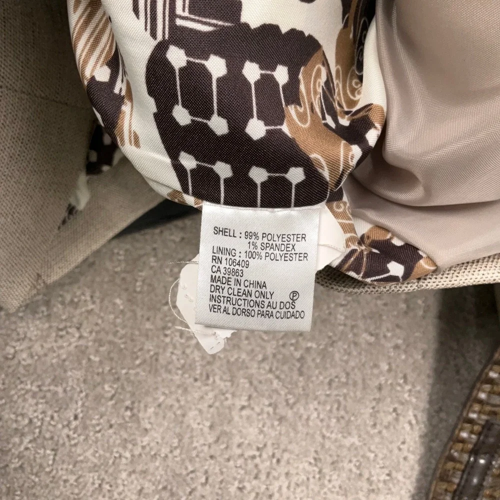Tahari Arthur S Levine good used